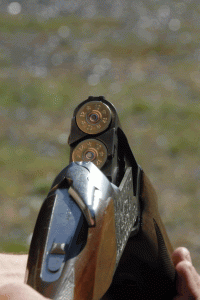 clay_pigeon_shooting_over_and_under_shotgun